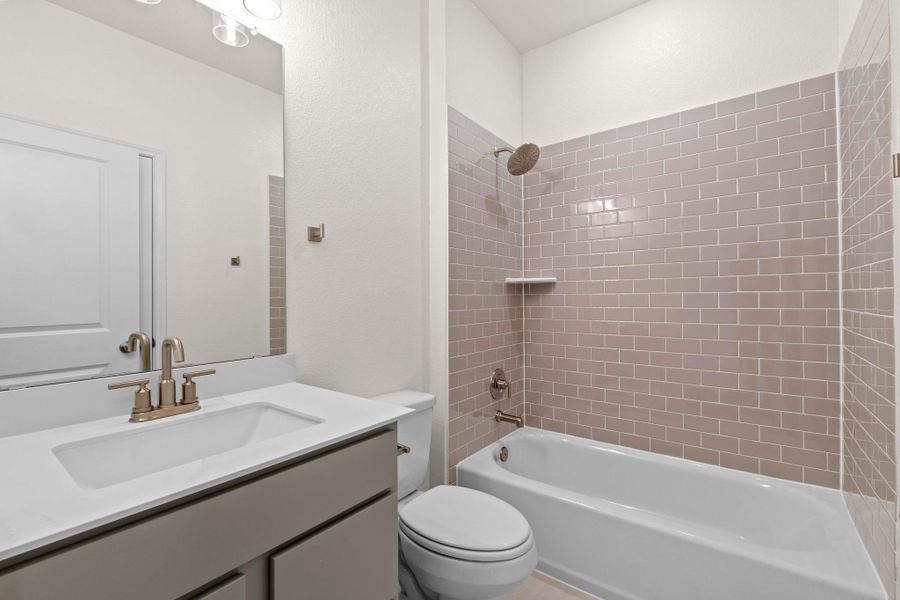 Furnished interior view inside a new home in Salerno - Heritage Collection, Round Rock (Image 6).