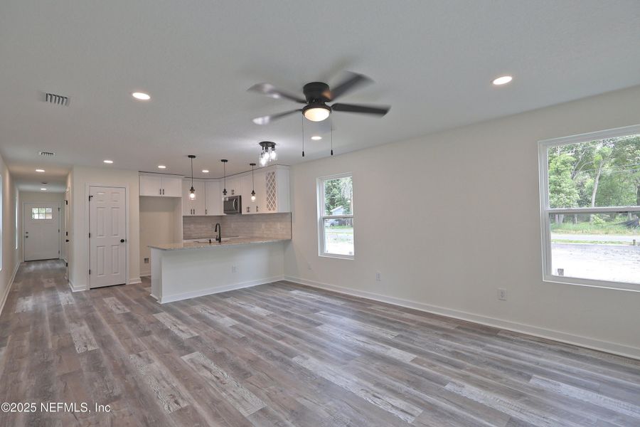 Spacious, unfurnished interior of a new home in , Jacksonville (Image 21). Spacious, unfurnished interior of a new home in , Jacksonville (Image 21).