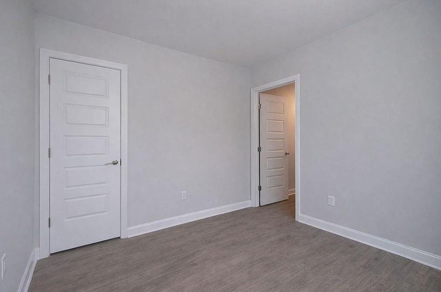 Spacious, unfurnished interior of a new home in , Fayetteville (Image 6).