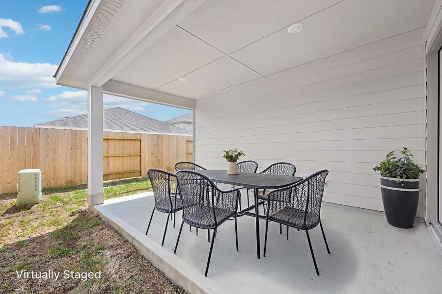 Furnished interior view inside a new home in Heights of Barbers Hill, Mont Belvieu (Image 5). Furnished interior view inside a new home in Heights of Barbers Hill, Mont Belvieu (Image 5).