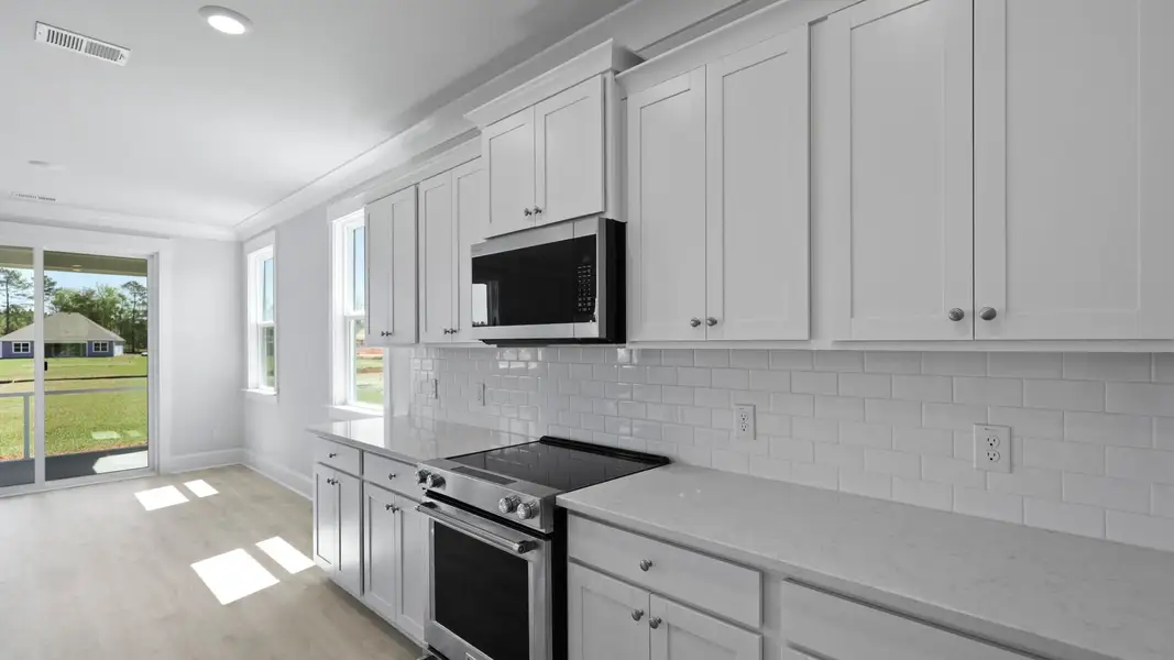 Representative furnished interior of a home built from the HARBOR OAK by D.R. Horton in Berkeley Bay, Ridgeville (Image 3). Representative furnished interior of a home built from the HARBOR OAK by D.R. Horton in Berkeley Bay, Ridgeville (Image 3).