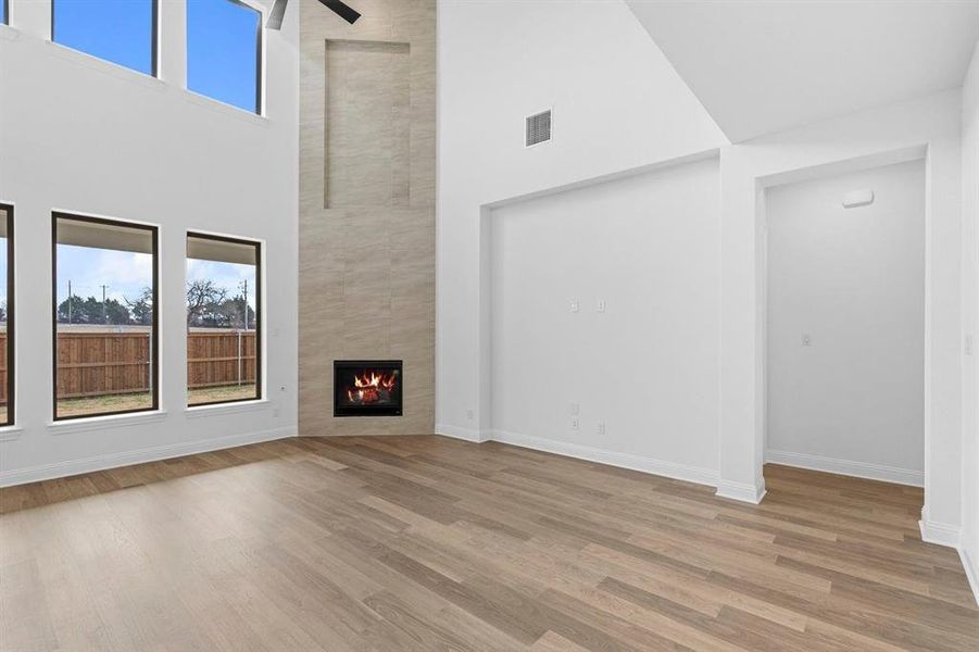 DAL_Hillside Village_Claude_1312 Waterford Drive (17)