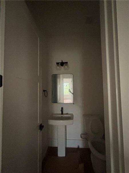 Image 29 of a home in .