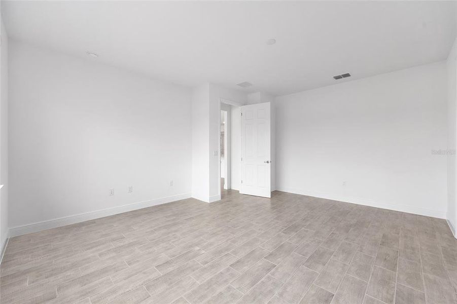 Spacious, unfurnished interior of a new home in On Top of the World Communities, Ocala (Image 31).