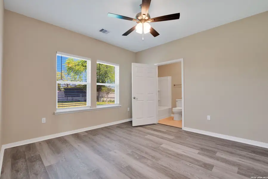 Spacious, unfurnished interior of a new home in , San Antonio (Image 5). Spacious, unfurnished interior of a new home in , San Antonio (Image 5).