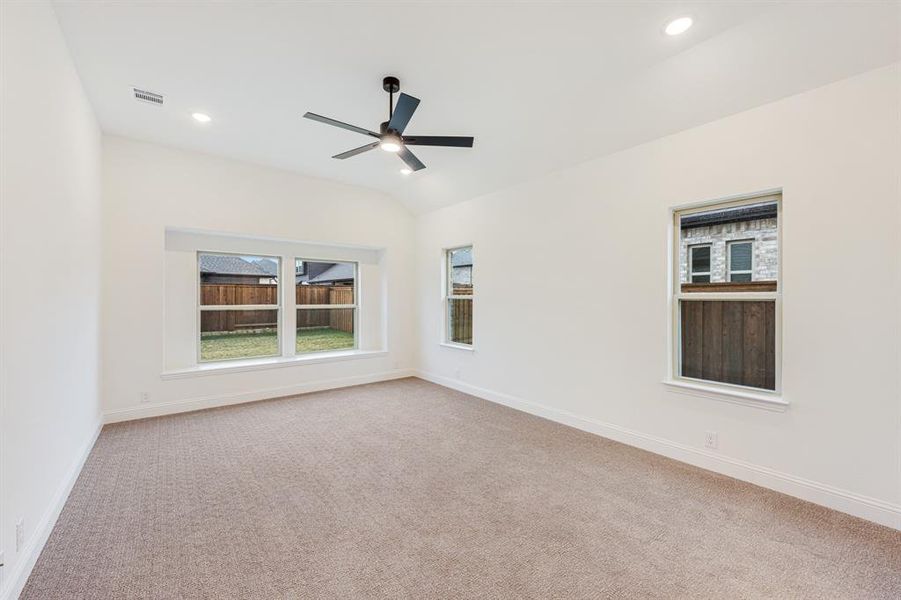 Spacious, unfurnished interior of a new home in Windsong Ranch Classic 61, Prosper (Image 25).