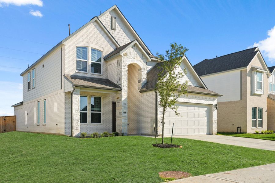 Image 26 of a home in Huntington Place.