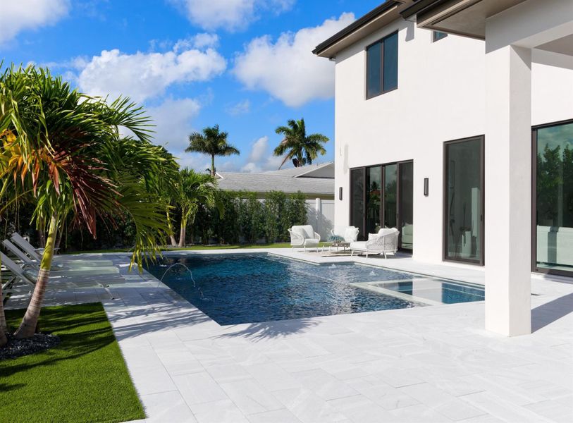 Furnished interior view inside a new home in , Palm Beach Gardens (Image 22). Furnished interior view inside a new home in , Palm Beach Gardens (Image 22).