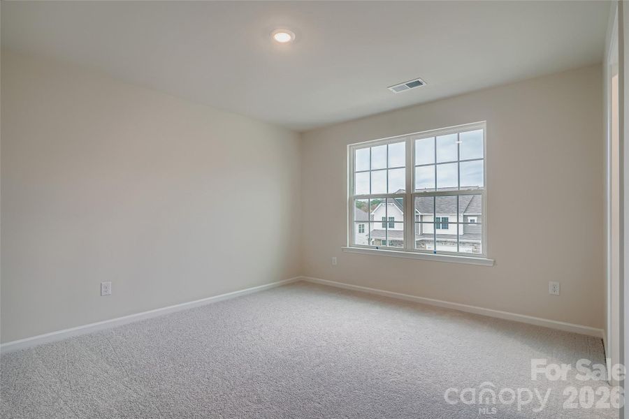 Spacious, unfurnished interior of a new home in Shannon Woods, Maiden (Image 10).