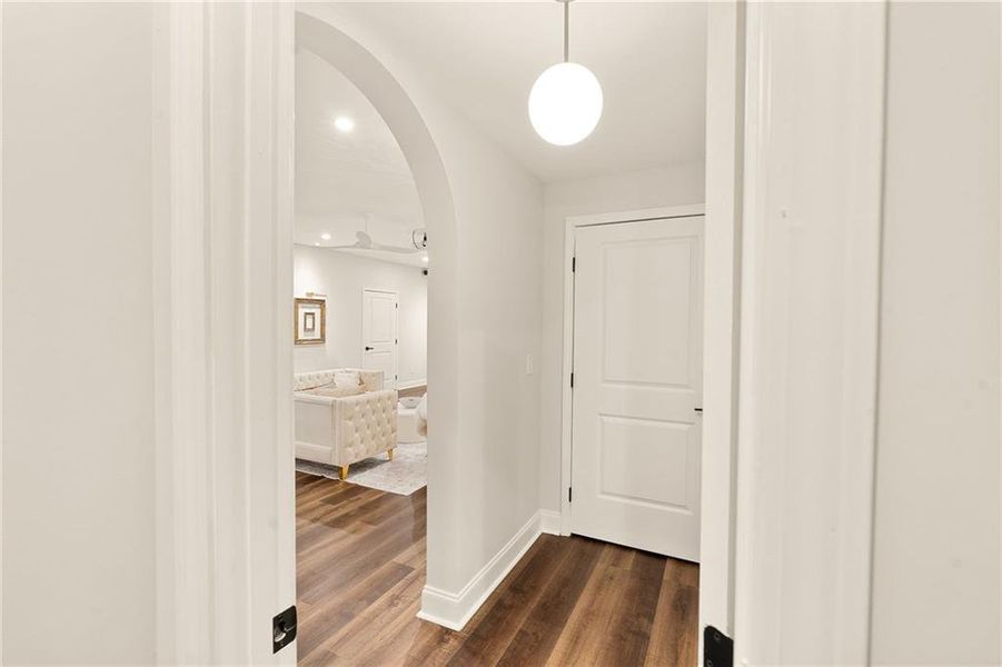 Spacious, unfurnished interior of a new home in The Estate at Old Friendship, Buford (Image 27). Spacious, unfurnished interior of a new home in The Estate at Old Friendship, Buford (Image 27).
