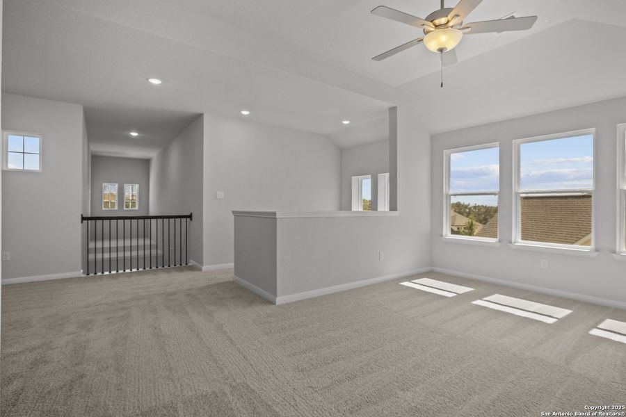 Spacious, unfurnished interior of a new home in Ladera, San Antonio (Image 27). Spacious, unfurnished interior of a new home in Ladera, San Antonio (Image 27).