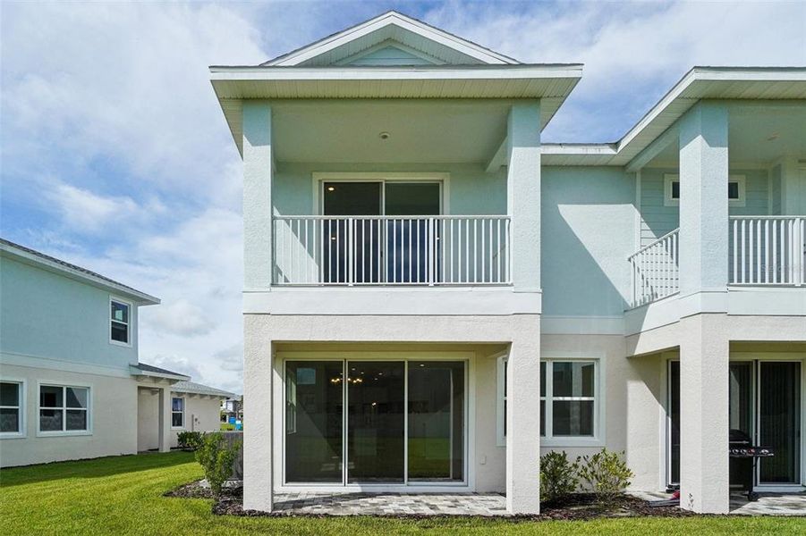 Front exterior of a new home in Lagoon Residences at Epperson, Wesley Chapel, FL, highlighting curb appeal (Image 26). Front exterior of a new home in Lagoon Residences at Epperson, Wesley Chapel, FL, highlighting curb appeal (Image 26).