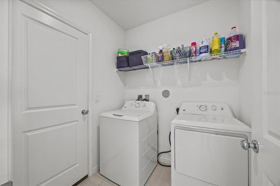 Furnished interior view inside a new home in , Fort Pierce (Image 6).