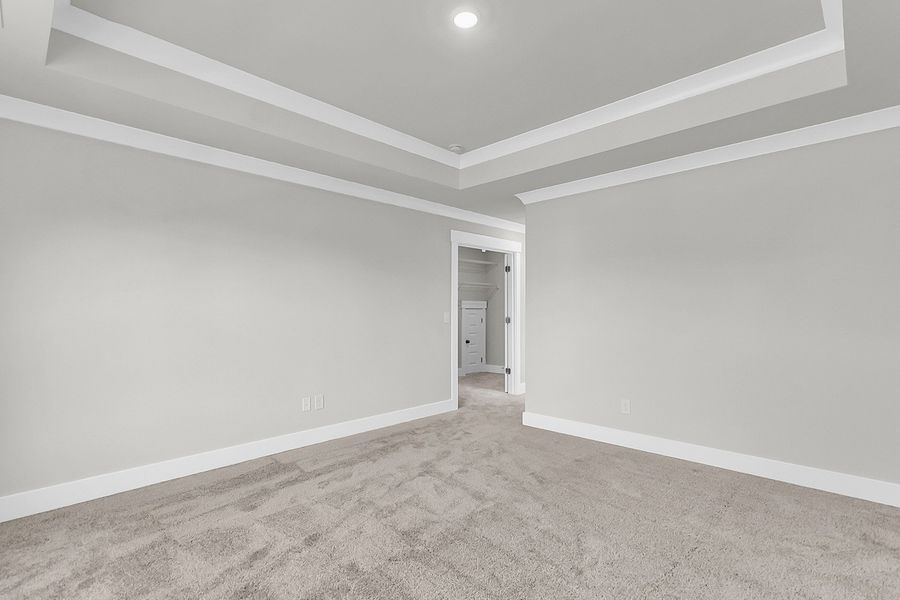 Spacious, unfurnished interior of a new home in Pineland Preserve, Summerville (Image 38).