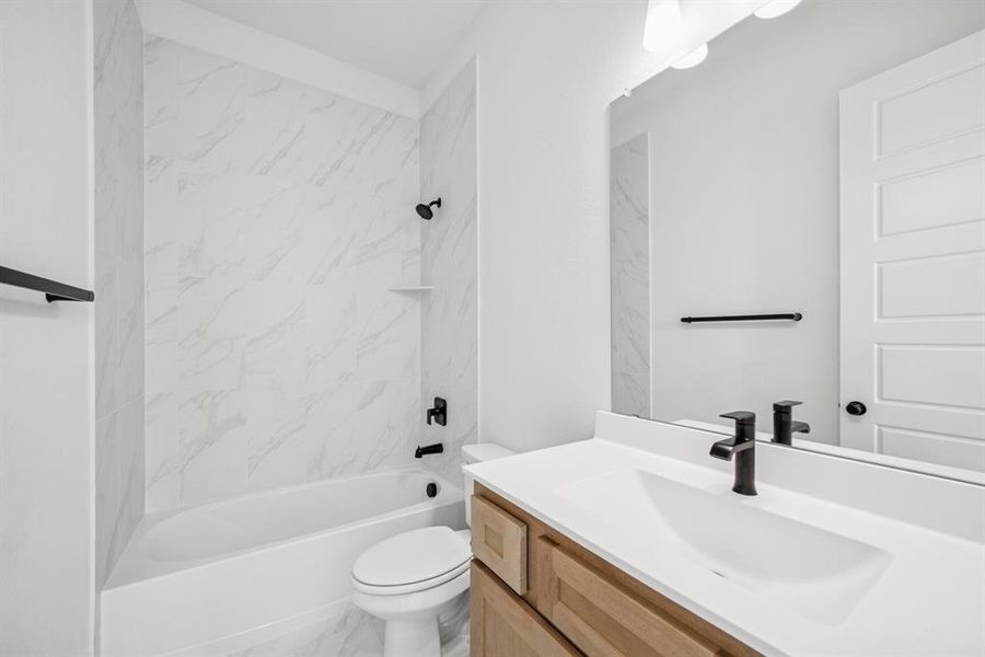 Image 34 of a home in Walsh Cottage.