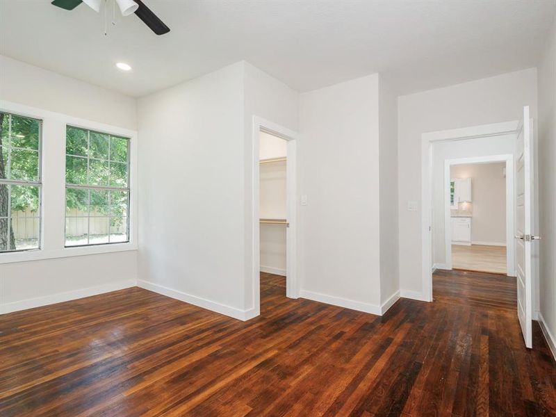 Spacious, unfurnished interior of a new home in , Brownwood (Image 32).