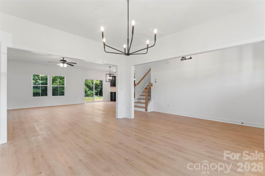 Spacious, unfurnished interior of a new home in , Harrisburg (Image 24).