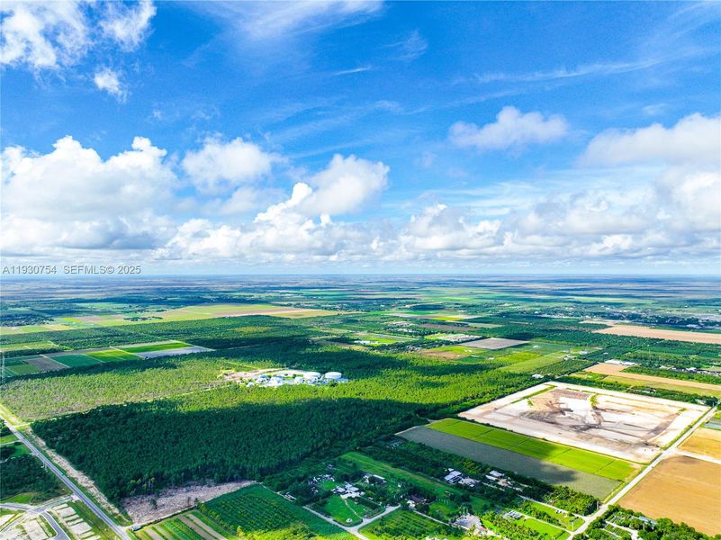 Image 62 of a home in .