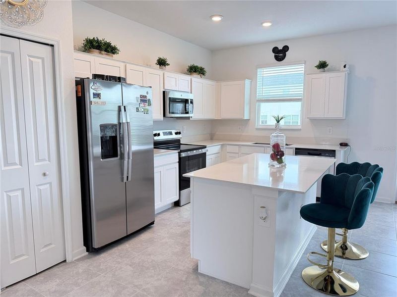 Furnished interior view inside a new home in , Davenport (Image 8).