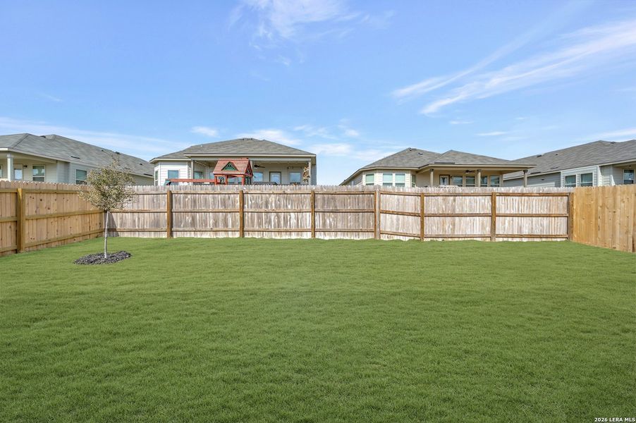 Exterior details and patio area of a home in Greenspoint Heights, Seguin (Image 23).