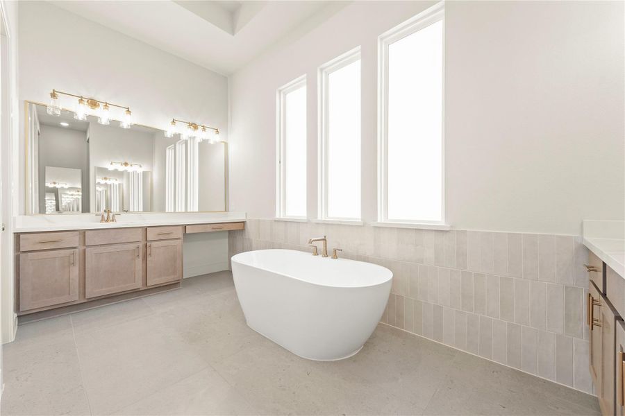 Representative image. Features, selections and colors may vary.