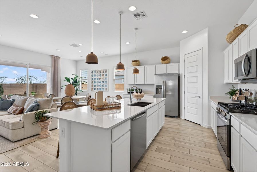 12-web-or-mls-419965 Dutchman Dr