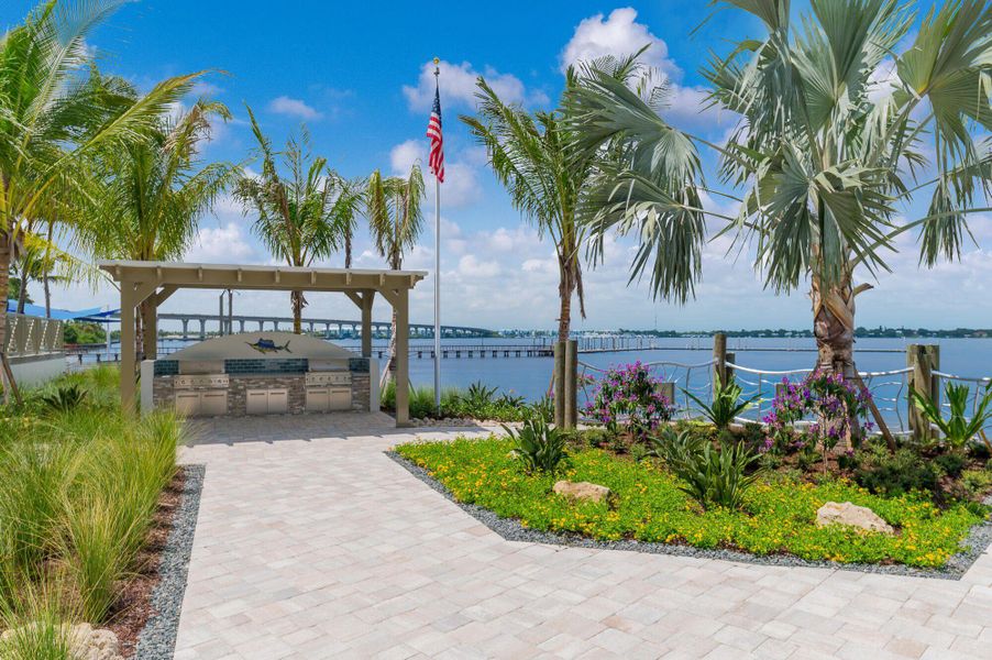 41 SW Seminole Street 305 38