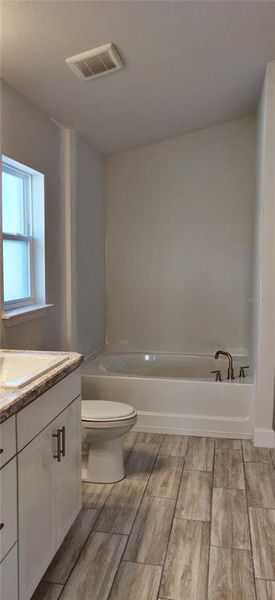 Image 11 of a home in Sunset Landing.