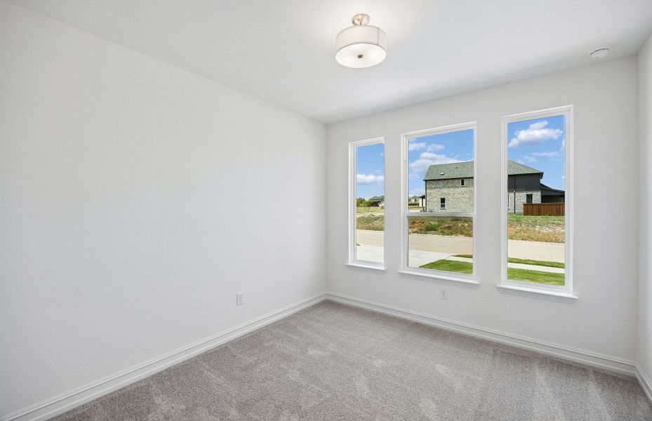 Spacious, unfurnished interior of a new home in Wilson Creek Meadows, Celina (Image 17).