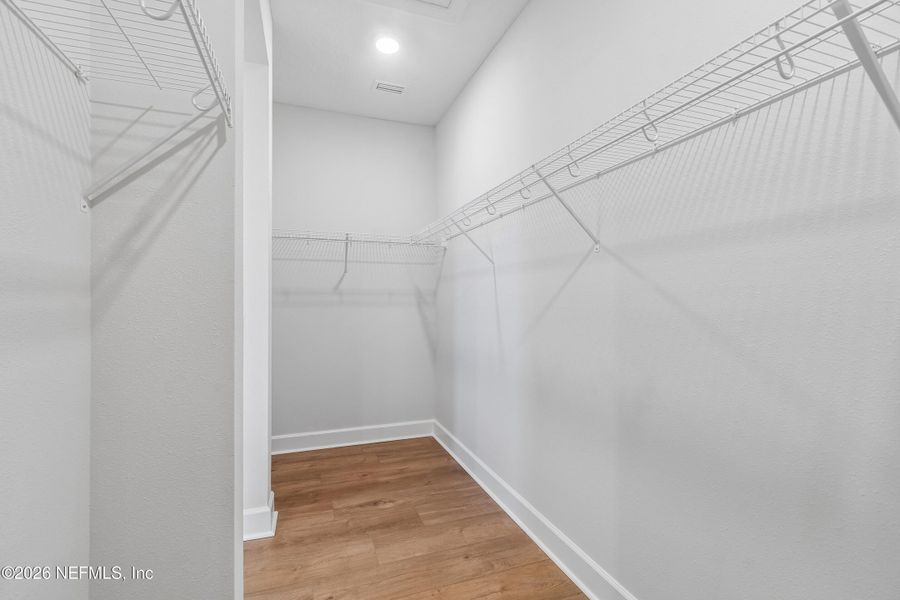 Spacious, unfurnished interior of a new home in Granville at eTown 38', Jacksonville (Image 23).