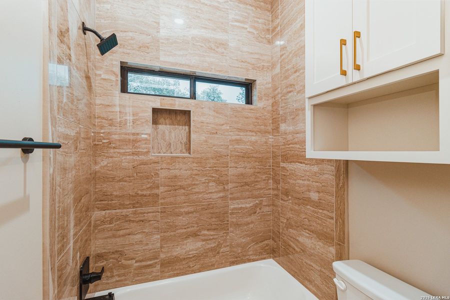 Image 30 of a home in .