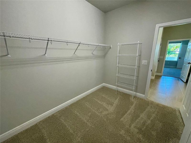 Spacious, unfurnished interior of a new home in , Parrish (Image 28).