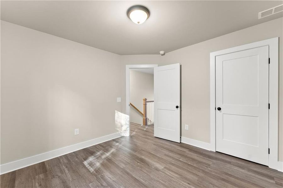 Spacious, unfurnished interior of a new home in , Gainesville (Image 22).