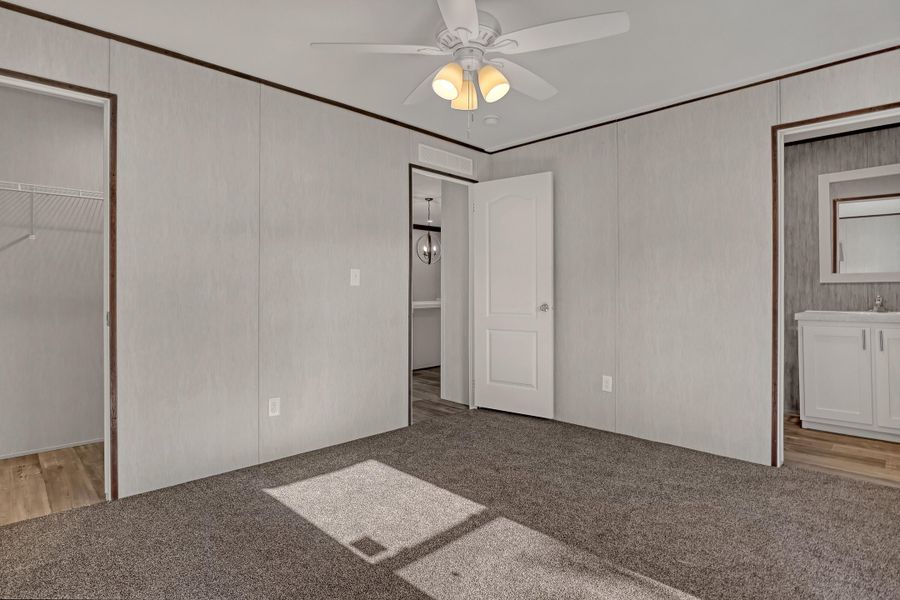 1479 Barefoot (19) 1479 Barefoot (19)