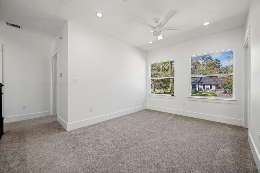 Image 7 of a home in . Image 7 of a home in .