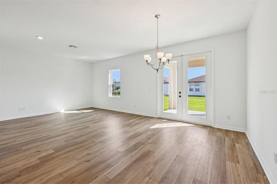 Spacious, unfurnished interior of a new home in Sunbrooke, St. Cloud (Image 39).