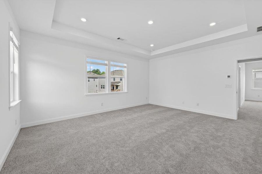 Spacious, unfurnished interior of a new home in Bennett Farm, Loganville (Image 23).