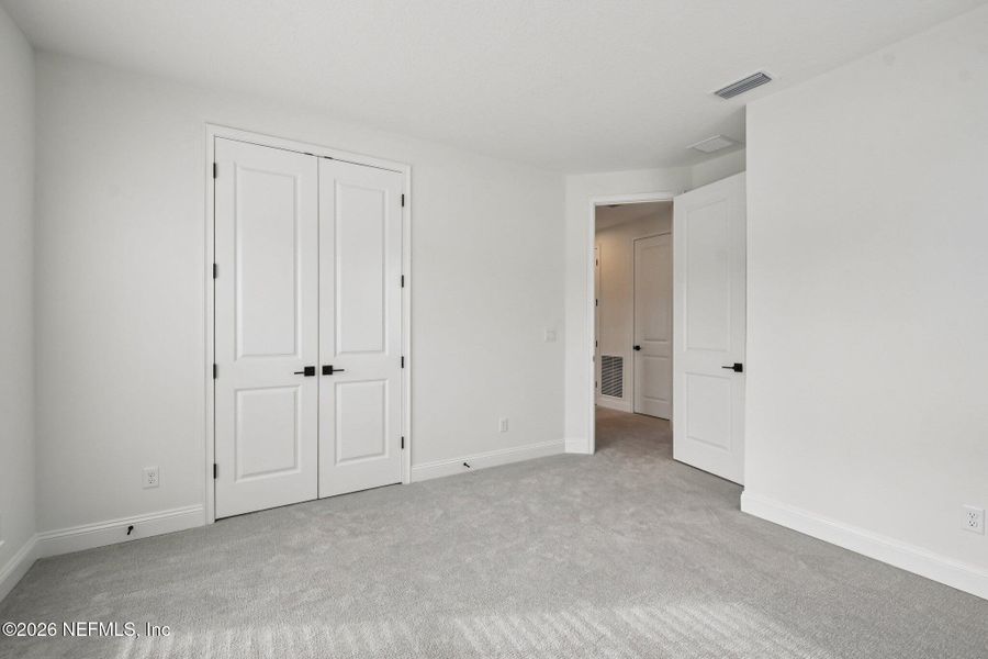 Spacious, unfurnished interior of a new home in Nocatee, Ponte Vedra (Image 82).