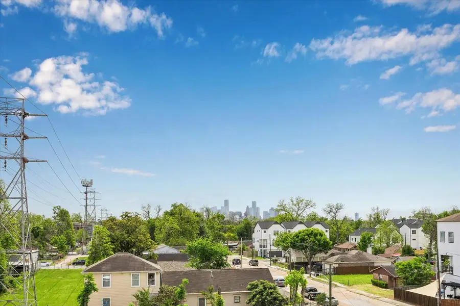 Image 31 of a home in . Image 31 of a home in .