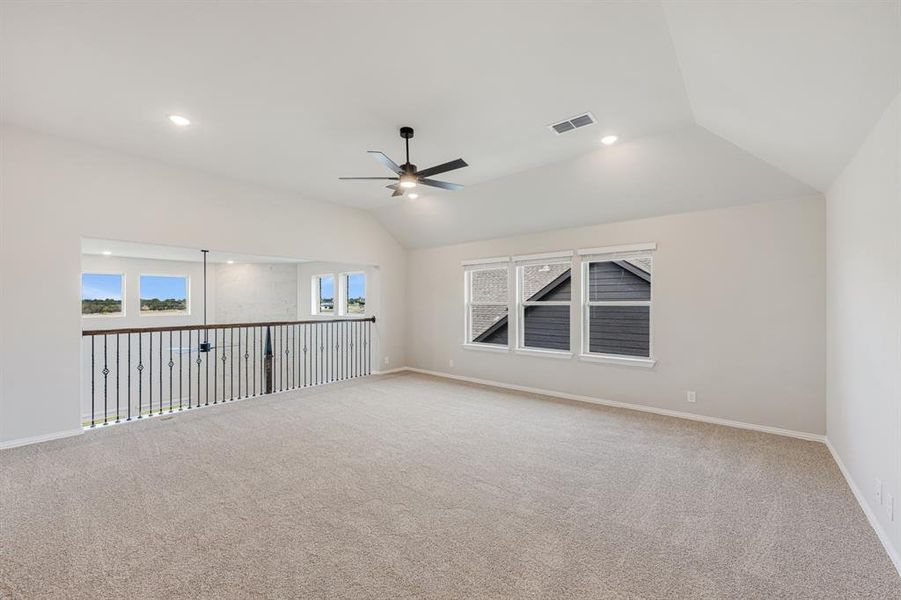 Spacious, unfurnished interior of a new home in Devonshire Classic 60-65, Forney (Image 37).