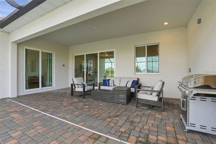 Exterior details and patio area of a home in , Punta Gorda (Image 4).