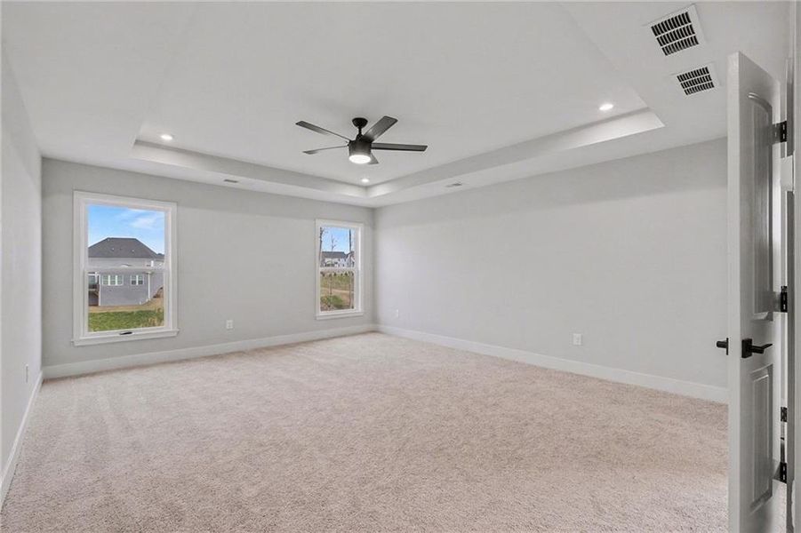 Spacious, unfurnished interior of a new home in , Hoschton (Image 39).