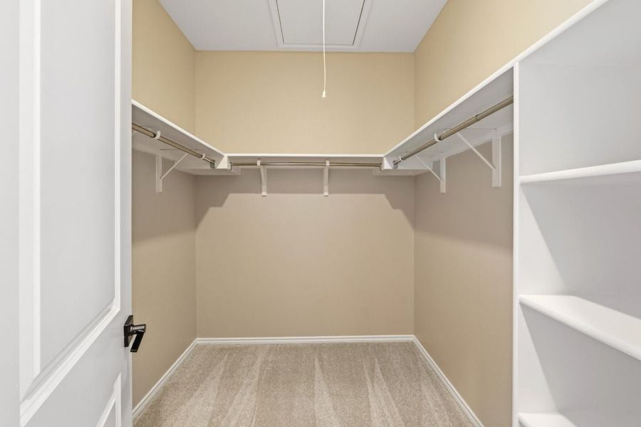 Spacious, unfurnished interior of a new home in River Bluff, Leander (Image 28). Spacious, unfurnished interior of a new home in River Bluff, Leander (Image 28).