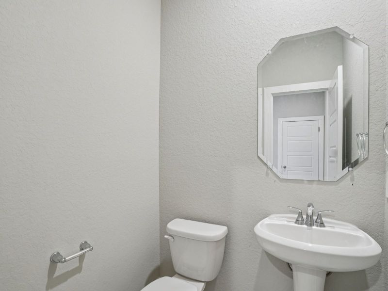Furnished interior view inside a new home in Lark Canyon, New Braunfels (Image 14).