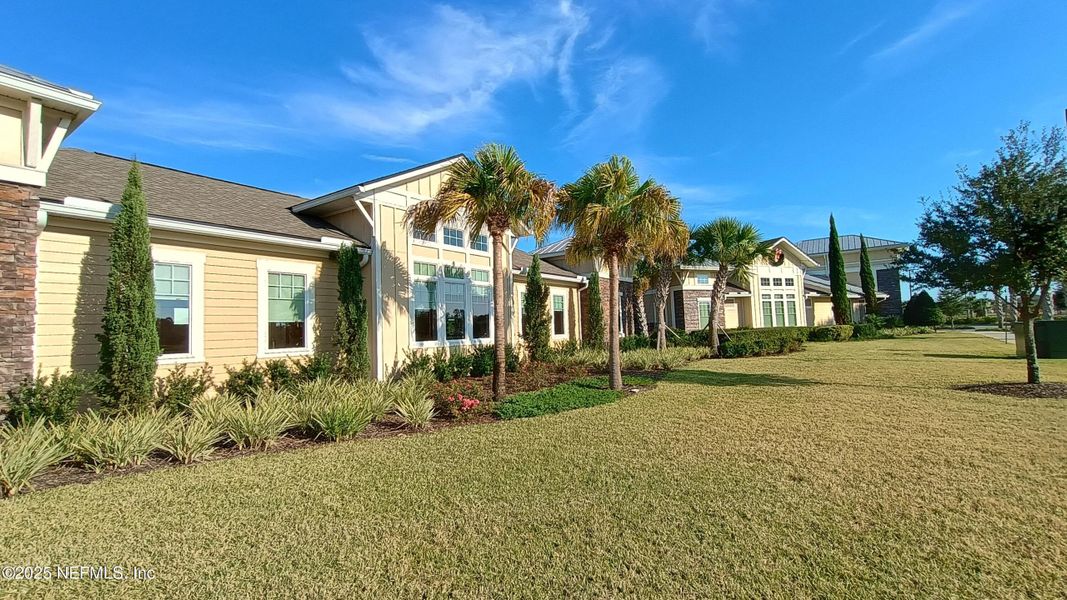 Image 55 of a home in Cross Creek.