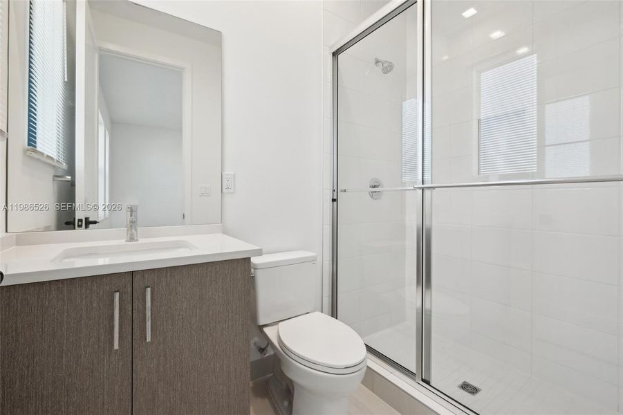 Furnished interior view inside a new home in , Palm Beach Gardens (Image 8).