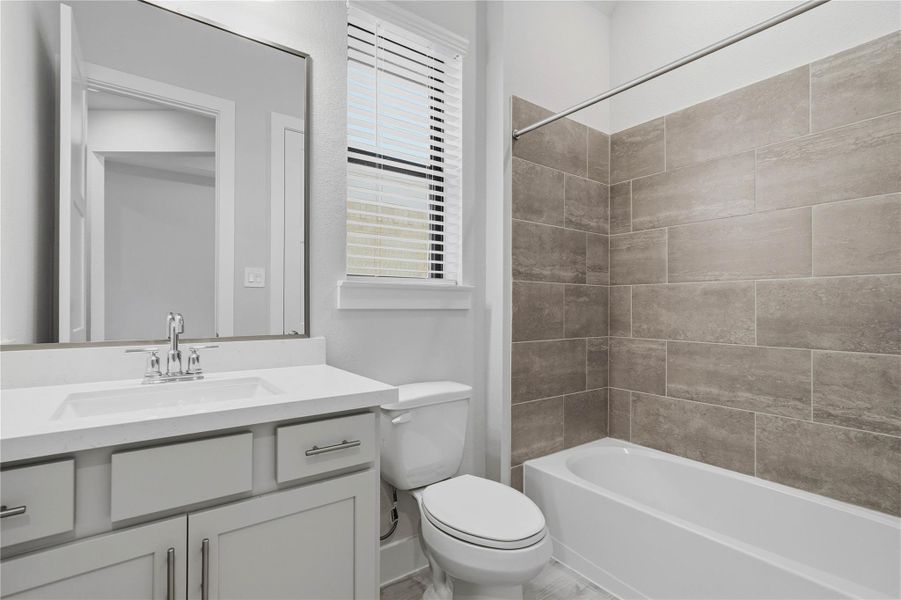 Representative model home photos shown for illustrative purposes only. Actual home, features, and finishes may vary. Home is currently under construction.