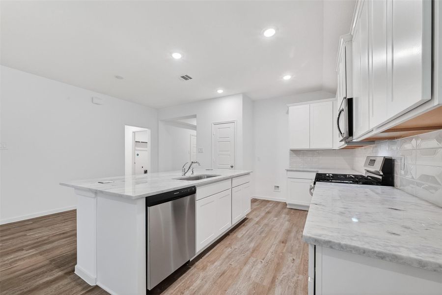 Furnished interior view inside a new home in Rollingbrook Estates, Baytown (Image 8).