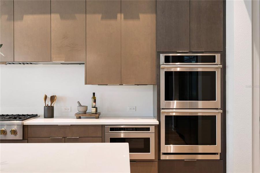 Image 81 of a home in .