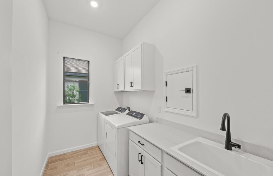 Photos are of the home for sale Photos are of the home for sale